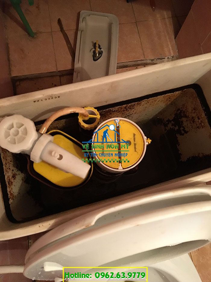 Dịch vụ vệ sinh cáu cặn đường ống nước sinh hoạt tại Gia Lâm - Green Hòa Mỹ.